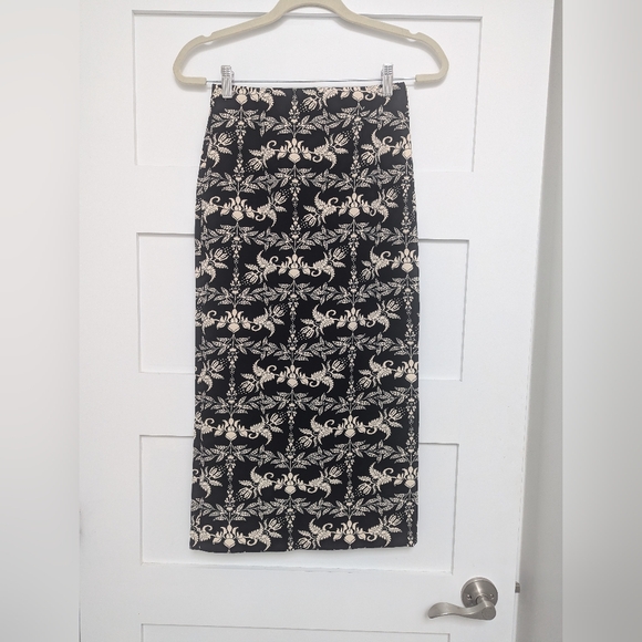 Zara Woman Patterned Black & White/Cream Pencil Skirt - Picture 5 of 10